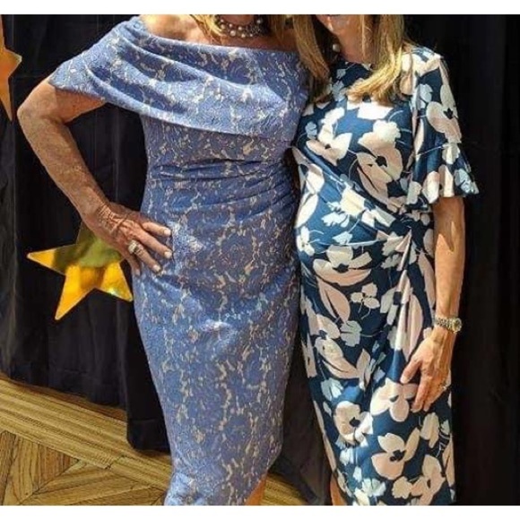 Vince Camuto Dress Off Shoulder Lace Periwinkle Blue Size 6 Pencil Skirt - Picture 15 of 16